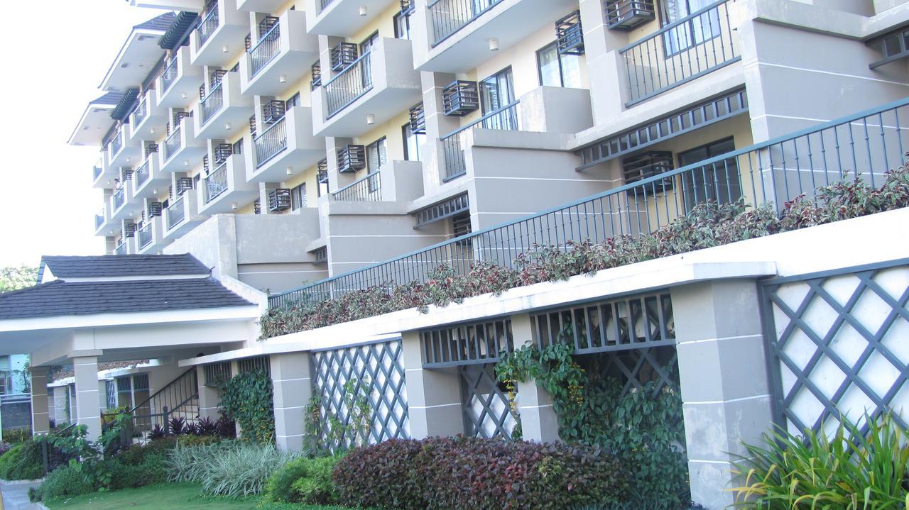 Two - 2Br Condo In The Heart Of Davao City Zewnętrze zdjęcie